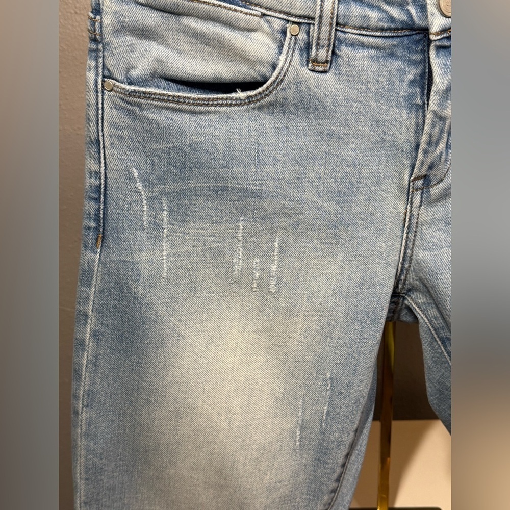Blank NYC Cropped Denim Jeans - Picture 7 of 14